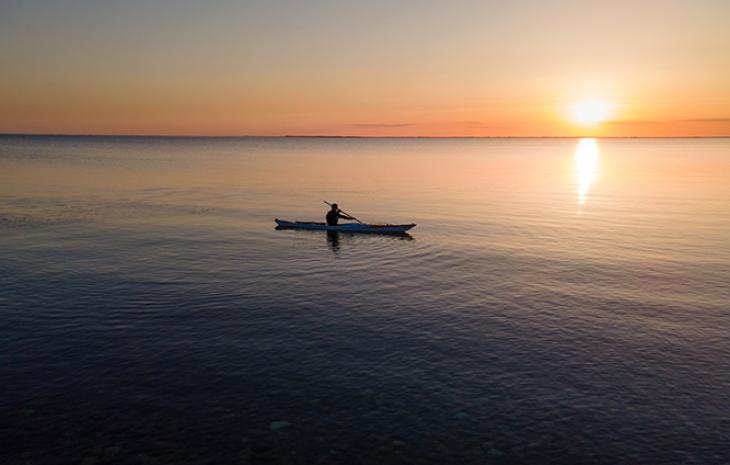 Sommer i Assens - Kano med solnedgang